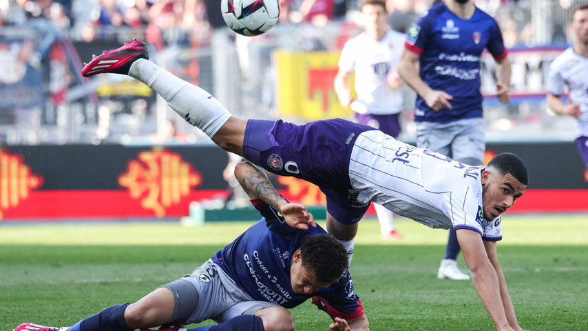 ลีก เอิง ฝรั่งเศส : ตูลูส VS Clermont