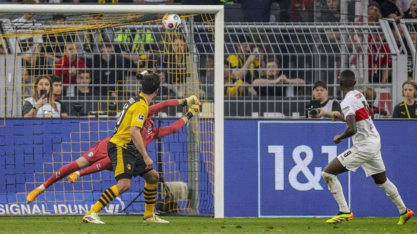 บุนเดิสลีกา : ดอร์ทมุนด์ VS VfB Stuttgart